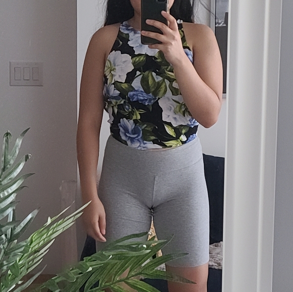 AMERICAN APPAREL Floral Sleeveless Blouse - Picture 2 of 7